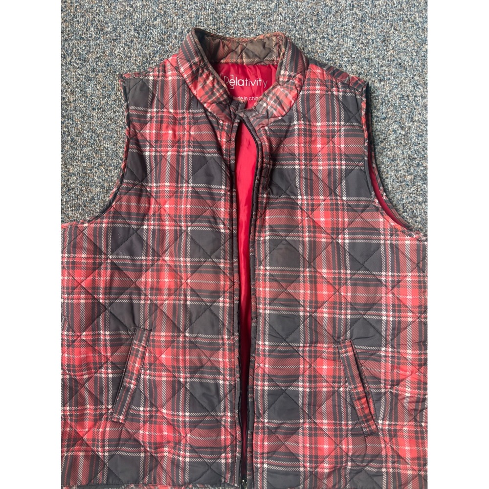 Cottagcore  Cozy Red Black Plaid Quilted Puffer Vest Size Large Full Zip Gilet
